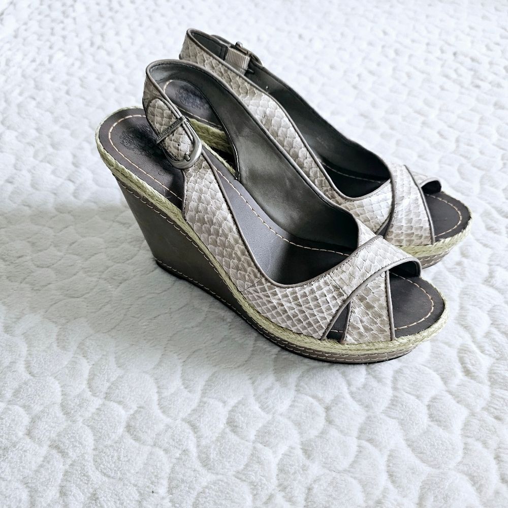 Vince Camuto Estera snakeskin wedges heels 9.5 39.5 - Picture 2 of 10